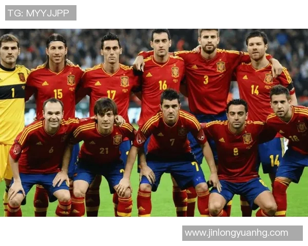 欧洲杯淘汰赛关键对决及球队战术调整