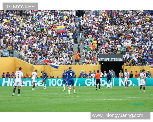 切尔西深夜发文疑似回应转会传闻引发球迷热议透露未来动向